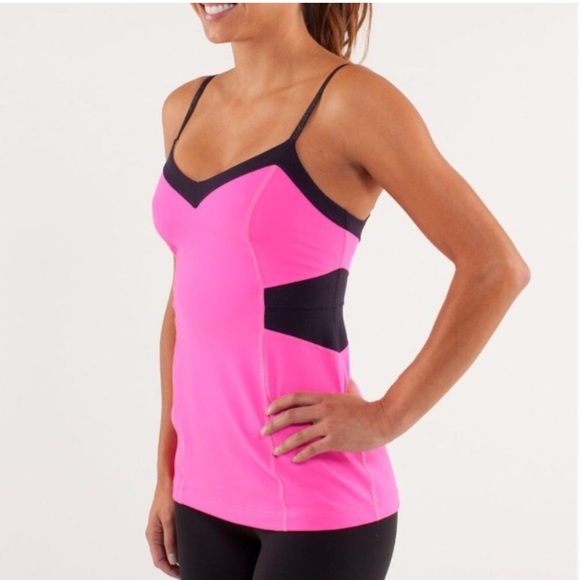 lululemon athletica Tops - Lululemon Pink & Black Athletic elongate Top w/ Glittery Straps